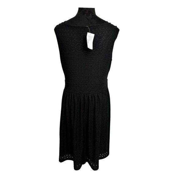 Cleo Eyelet Sleeveless Dress Black - Picture 2 of 8